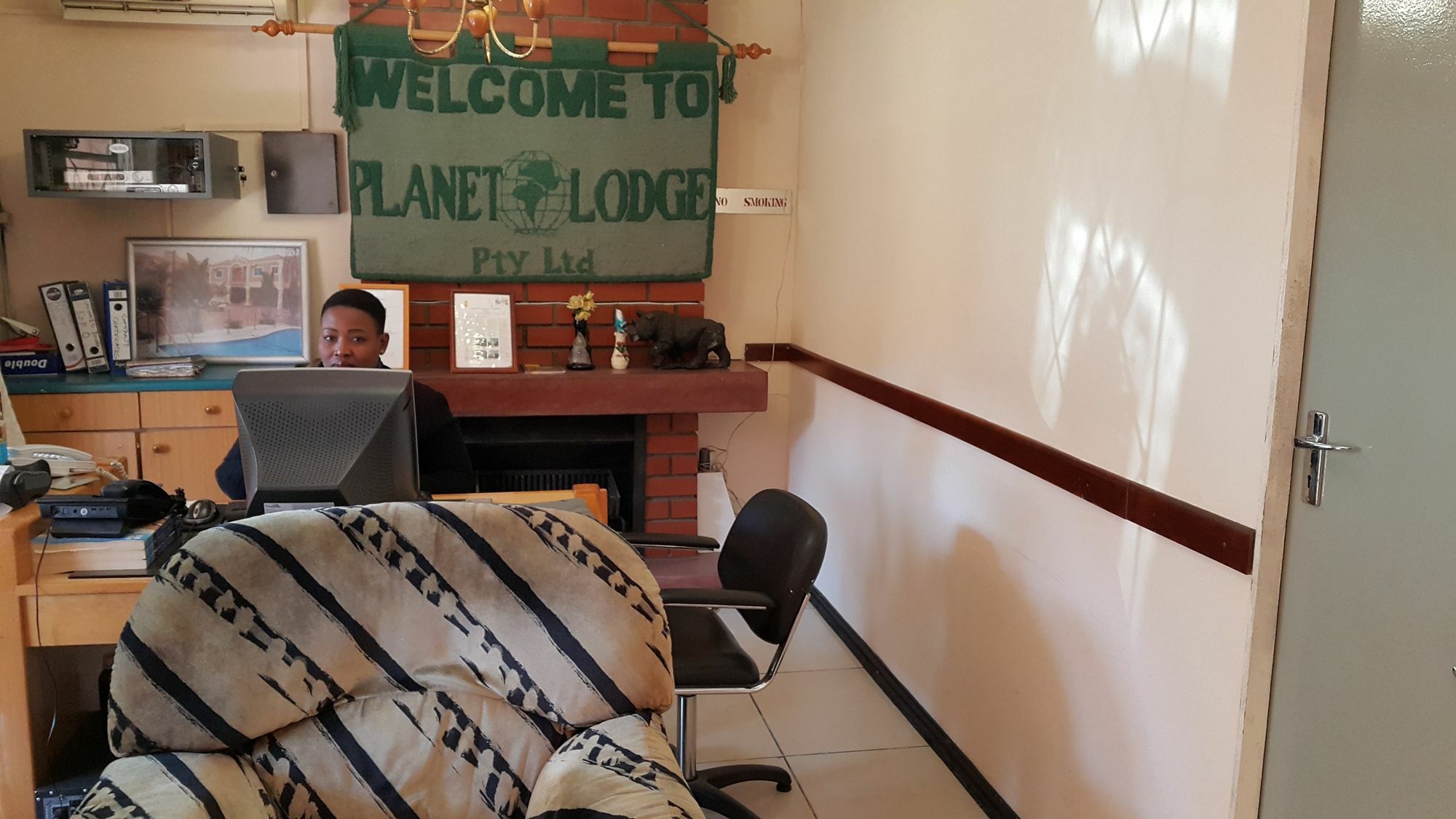 גאבורון Planet Lodge 1 מראה חיצוני תמונה